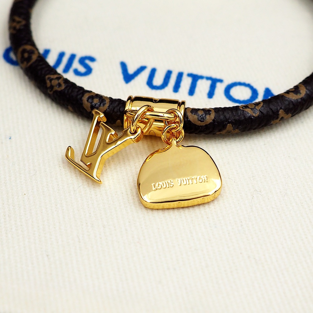 LV x YK Hang It Bracelet Monogram Eclipse Reverse - Fashion Jewelry M8153E