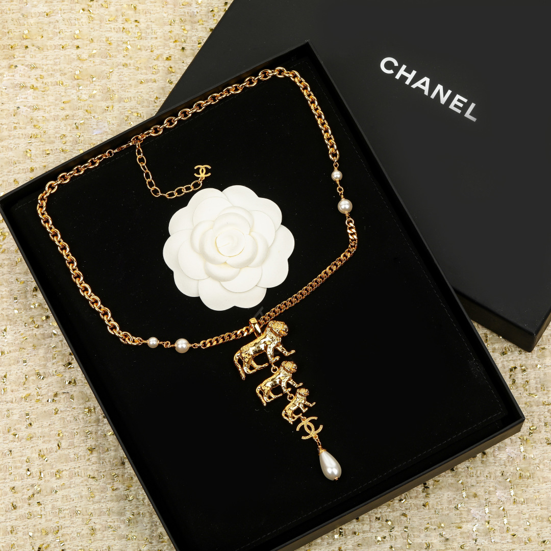 Chanel necklace