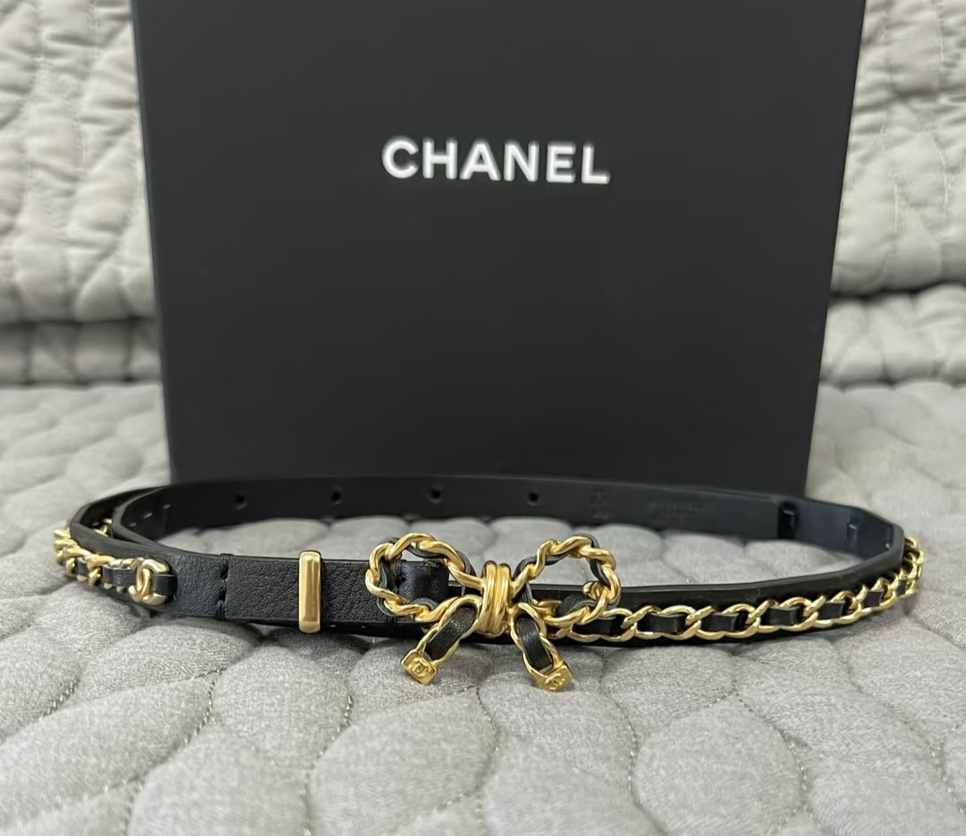 Chanel chain belt